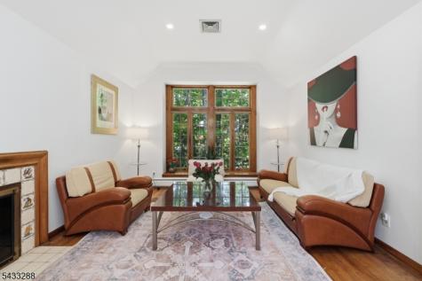 2 Carol Road Kinnelon NJ 07405