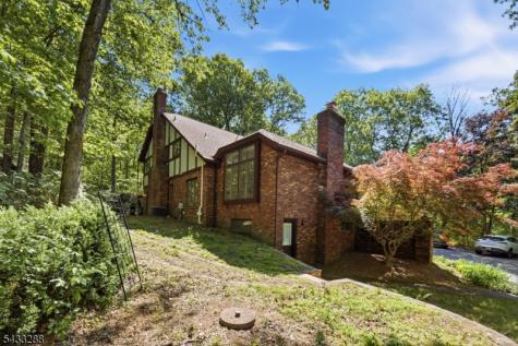 2 Carol Road Kinnelon NJ 07405