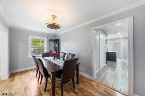 73 Davis Drive Bergenfield NJ 07621