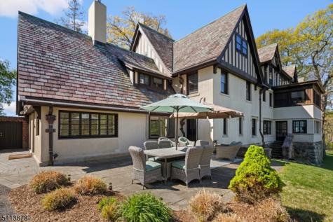 251 Mountainside Road Mendham NJ 07945