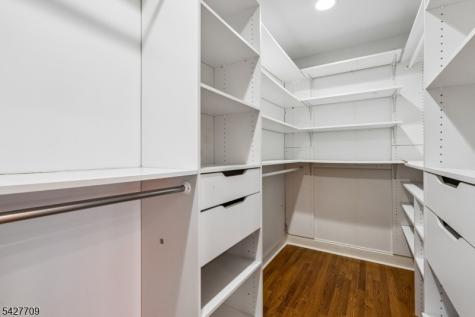 567 Mountain Avenue Springfield NJ 07081