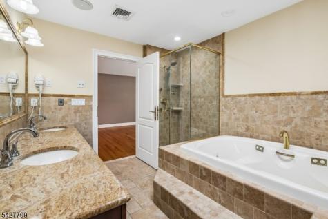 567 Mountain Avenue Springfield NJ 07081