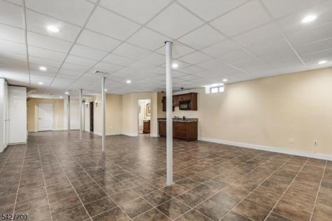 567 Mountain Avenue Springfield NJ 07081