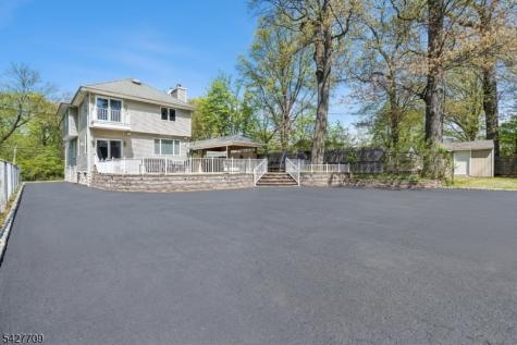 567 Mountain Avenue Springfield NJ 07081