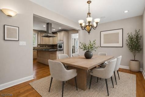 567 Mountain Avenue Springfield NJ 07081