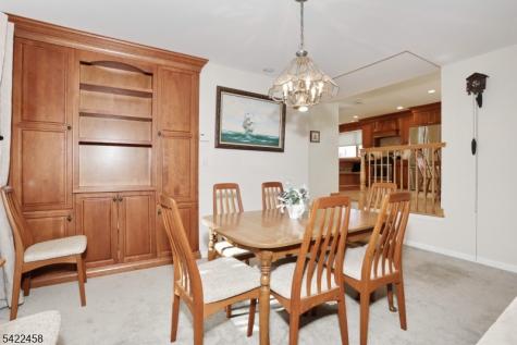 223 Linda Vista Avenue North Haledon NJ 07508