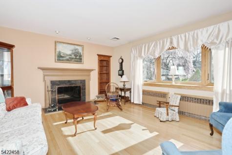 223 Linda Vista Avenue North Haledon NJ 07508