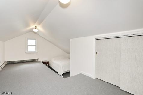 223 Linda Vista Avenue North Haledon NJ 07508