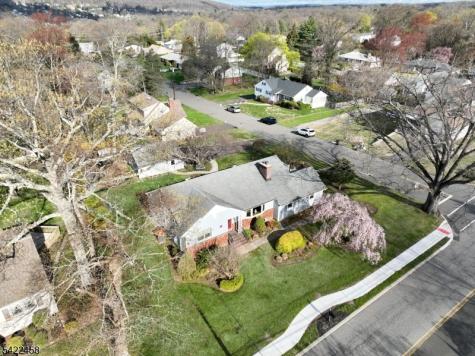 223 Linda Vista Avenue North Haledon NJ 07508