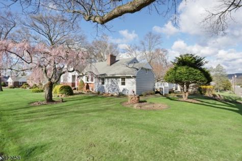 223 Linda Vista Avenue North Haledon NJ 07508