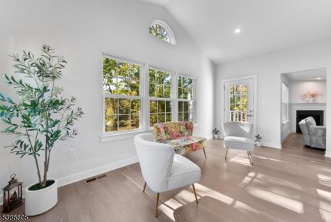 58 Oakwood Boulevard Union NJ 08827