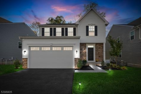58 Oakwood Boulevard Union NJ 08827