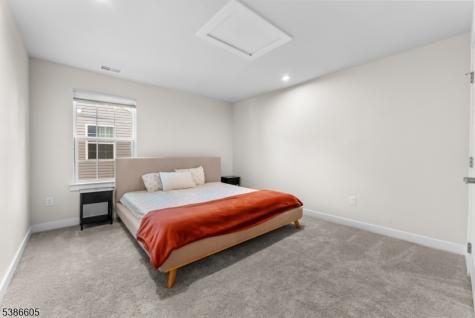 58 Oakwood Boulevard Union NJ 08827