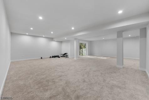 58 Oakwood Boulevard Union NJ 08827