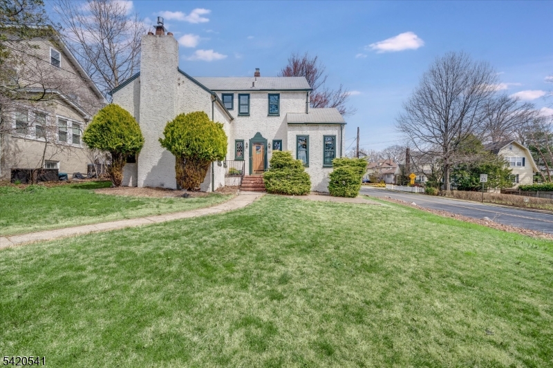 55 Luddington Road West Orange NJ 07052