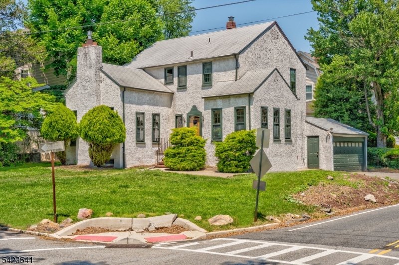 55 Luddington Road West Orange NJ 07052