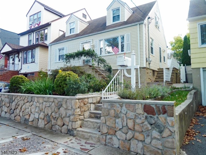 32 William Street Kearny NJ 07032