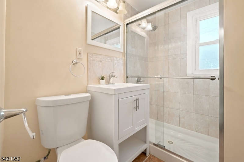 50 Heather Lane Roselle NJ 07203