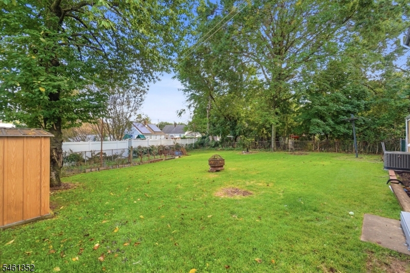 50 Heather Lane Roselle NJ 07203