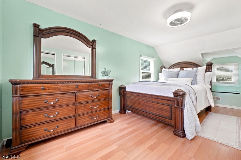 50 Heather Lane Roselle NJ 07203