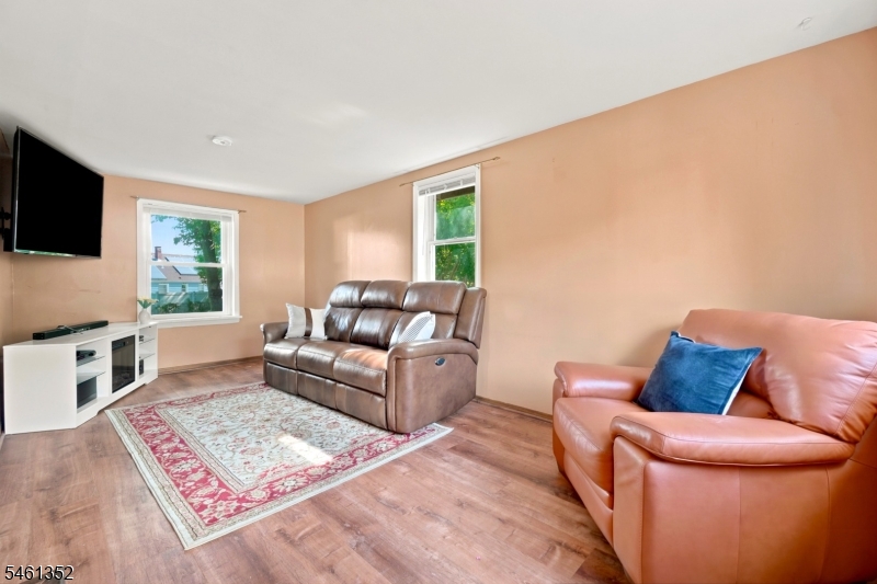 50 Heather Lane Roselle NJ 07203