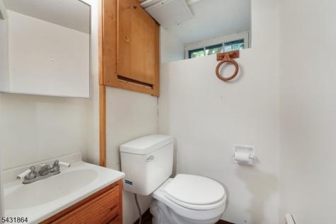 76 Brooksyde Avenue Ringwood NJ 07456