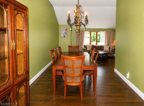 63 Martin Road Livingston NJ 07039