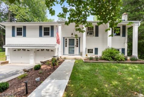 965 Edgewood Drive Stillwater NJ 07860