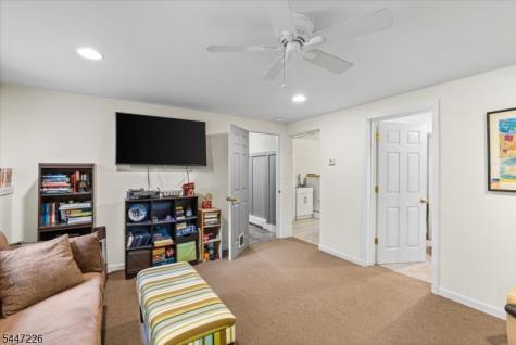 965 Edgewood Drive Stillwater NJ 07860