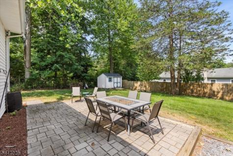 965 Edgewood Drive Stillwater NJ 07860