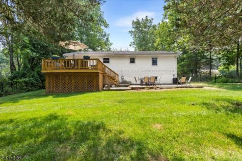 965 Edgewood Drive Stillwater NJ 07860