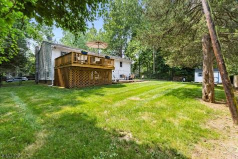 965 Edgewood Drive Stillwater NJ 07860