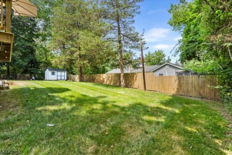 965 Edgewood Drive Stillwater NJ 07860
