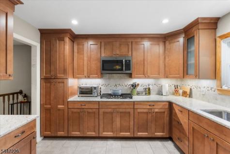 965 Edgewood Drive Stillwater NJ 07860