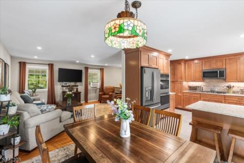 965 Edgewood Drive Stillwater NJ 07860