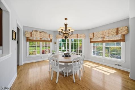 2 Hillas Lane Chester NJ 07930