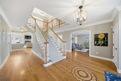 2 Hillas Lane Chester NJ 07930