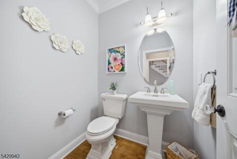 2 Hillas Lane Chester NJ 07930