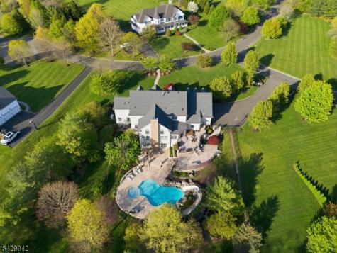 2 Hillas Lane Chester NJ 07930