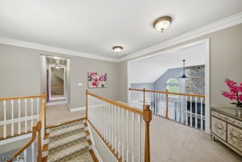2 Hillas Lane Chester NJ 07930