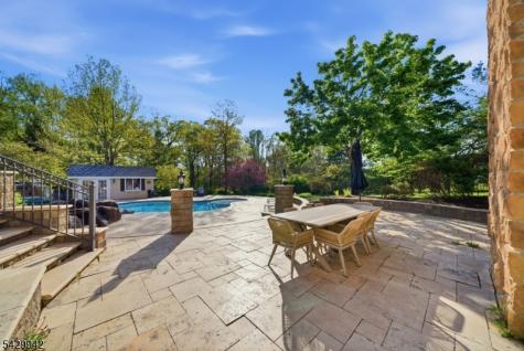 2 Hillas Lane Chester NJ 07930