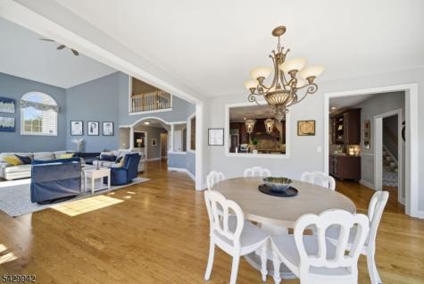 2 Hillas Lane Chester NJ 07930