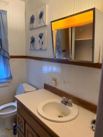 65 Schultz Avenue Phillipsburg NJ 08865