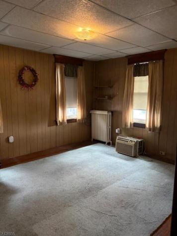 65 Schultz Avenue Phillipsburg NJ 08865