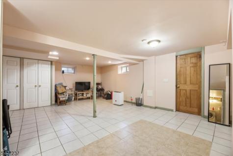 48 Belmohr Street Belleville NJ 07109