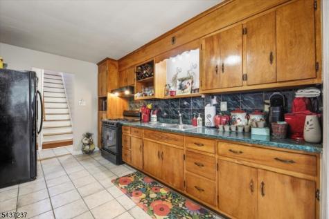 48 Belmohr Street Belleville NJ 07109
