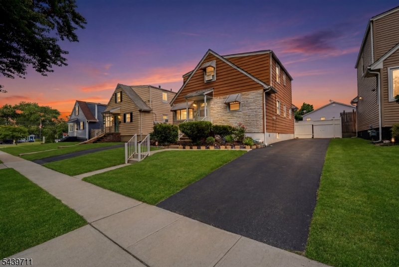 1875 Paterson Street Rahway NJ 07065