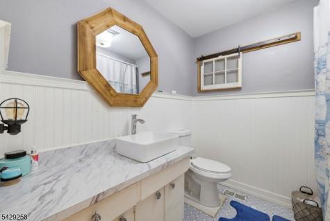 1571 County Road 565 Vernon NJ 07461