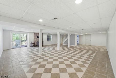 1571 County Road 565 Vernon NJ 07461