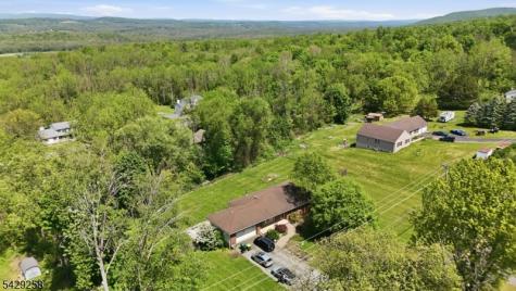 1571 County Road 565 Vernon NJ 07461